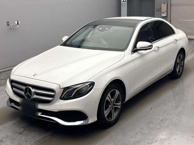 2016 Mercedes-Benz E Class E200 4MATIC Avantgarde 4WD