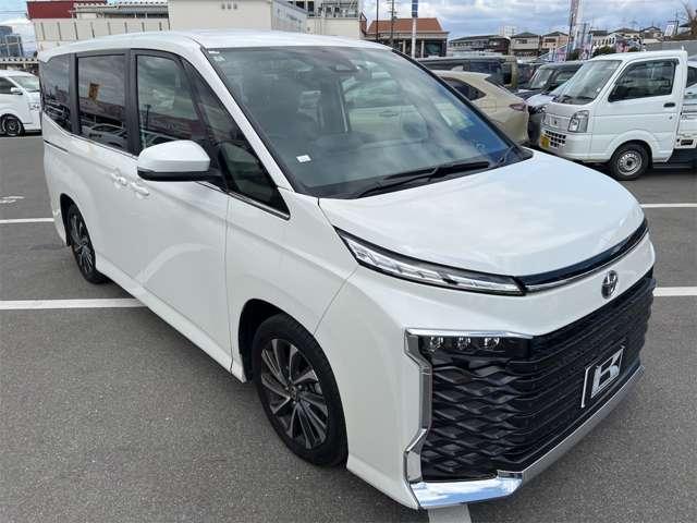 2025 Toyota Voxy 2.0S-Z