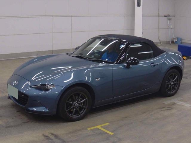 2017 Mazda Roadster S Leather Package