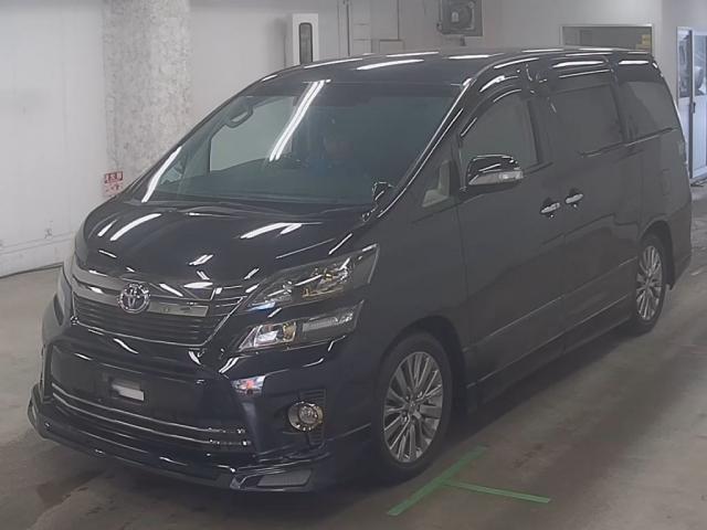2013 Toyota Vellfire 2.4Z Golden Eyes Admireation