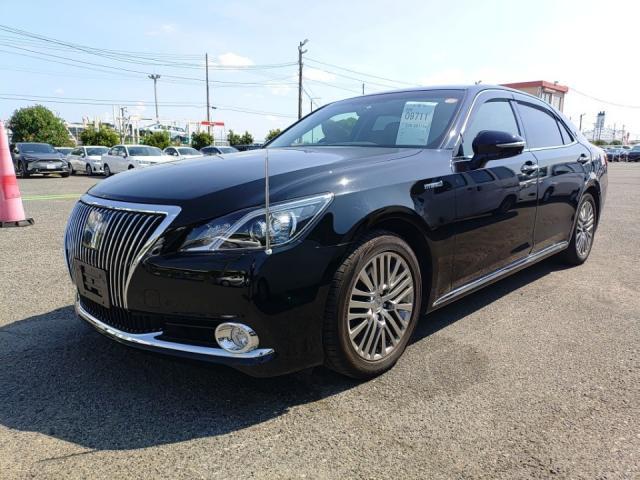 2016 Toyota Crown Majesta F Version