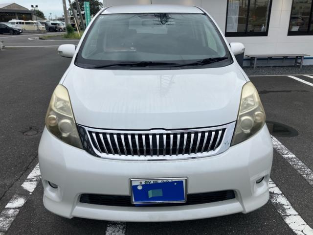 2012 Toyota Isis Platana V Selection