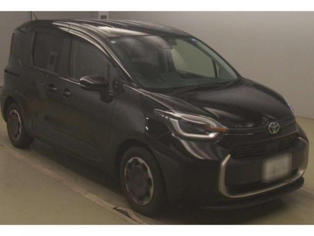 2023 Toyota Sienta Z