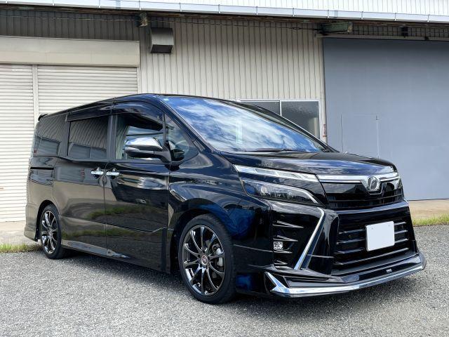 2019 Toyota Voxy ZS Kirameki?