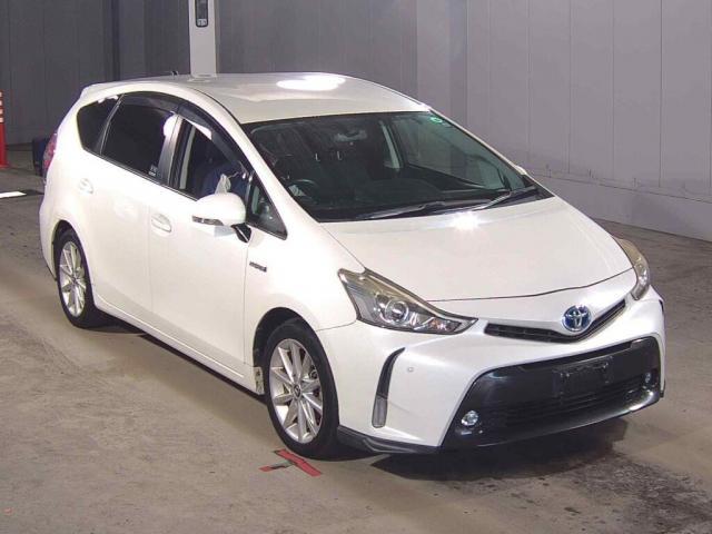 2015 Toyota Prius a S Touring Selection