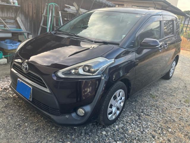 2018 Toyota Sienta Special G Cuero
