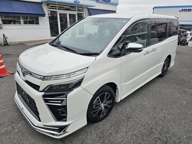 2021 Toyota Voxy ZS Kirameki? ★ Genuine 9-inch Navigation ★ Rear Seat Flip-down Monitor ★ Front and Rear Drive Recorder ★ Aero ★