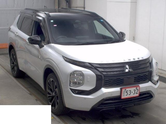 2024 Mitsubishi Outlander PHEV Black Edition