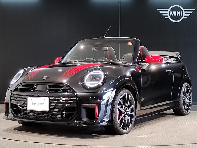 2025 MINI Convertible John Cooper Works Convertible JCW Trim