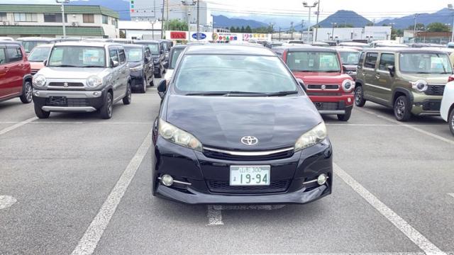 2013 Toyota Wish Special 1.8S Monotone