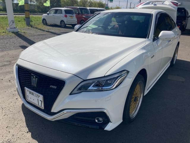2020 Toyota Crown Hybrid RS Advance Four