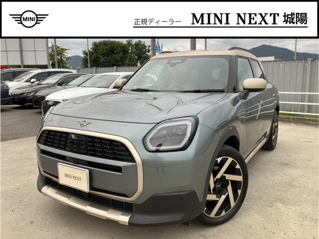 2025 MINI Countryman C Favored Trim