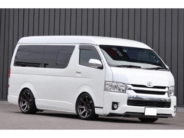 2017 Toyota Hiace Wagon GL Road & Terrain 18AW Genbu 3.5 inch LD