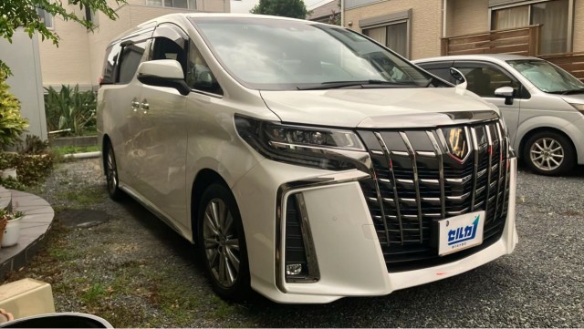 2021 Toyota Alphard 2.5S Type Gold?