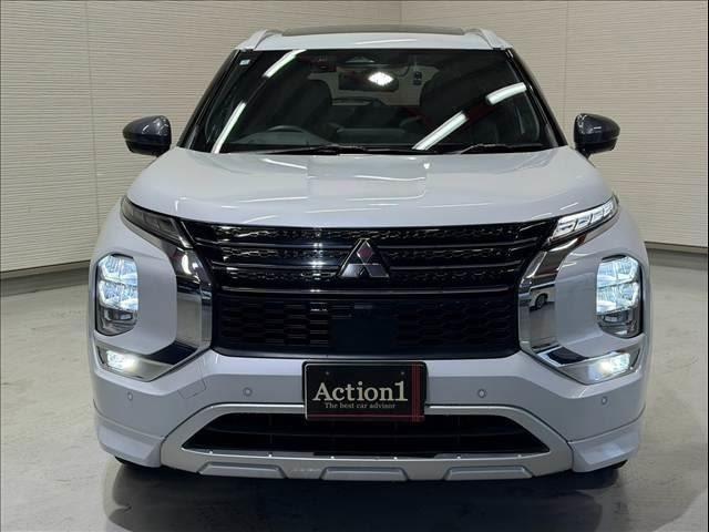 2022 Mitsubishi Outlander PHEV P