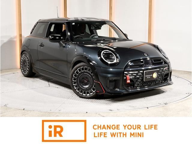 2025 MINI 3HB John Cooper Works John Cooper Works Trim