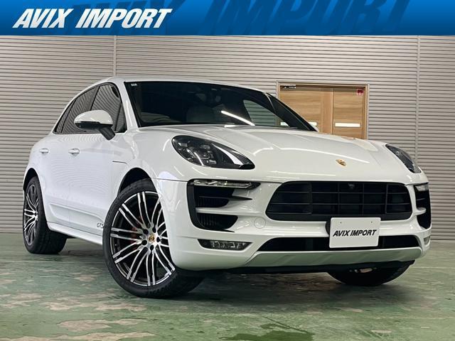 2016 Porsche Macan Macan GTS