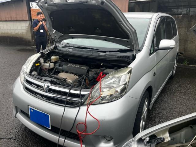 2008 Toyota Isis Platana