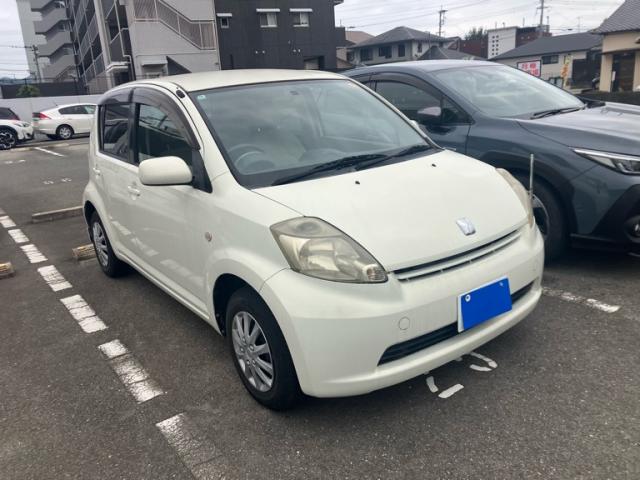 2004 Toyota Passo G