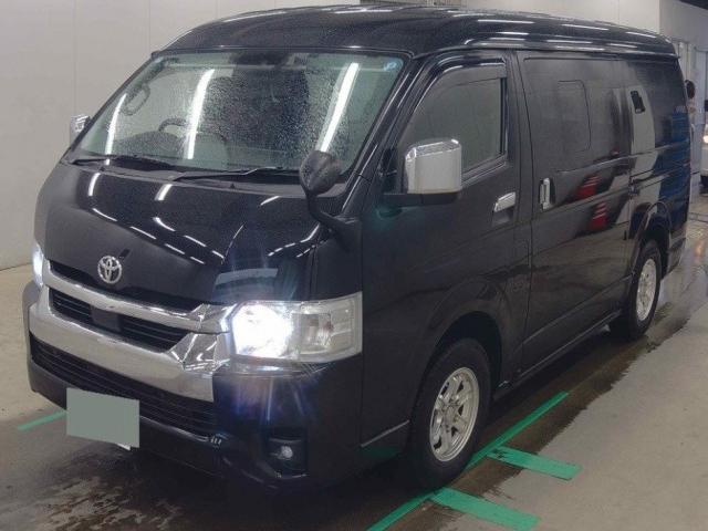 2022 Toyota Hiace Wagon GL 4WD