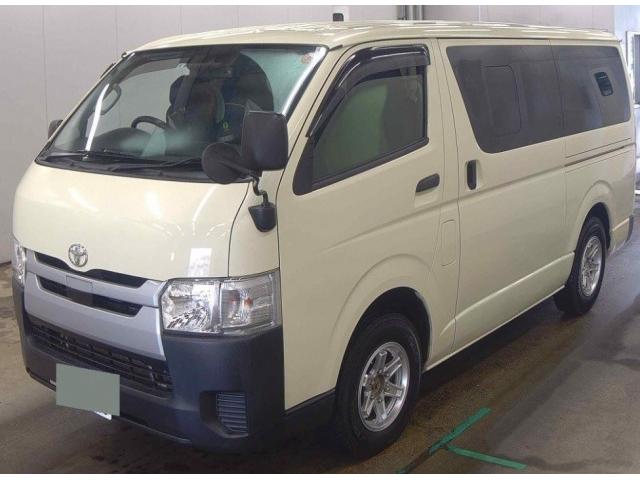 2018 Toyota Regiusace Van DX 4WD