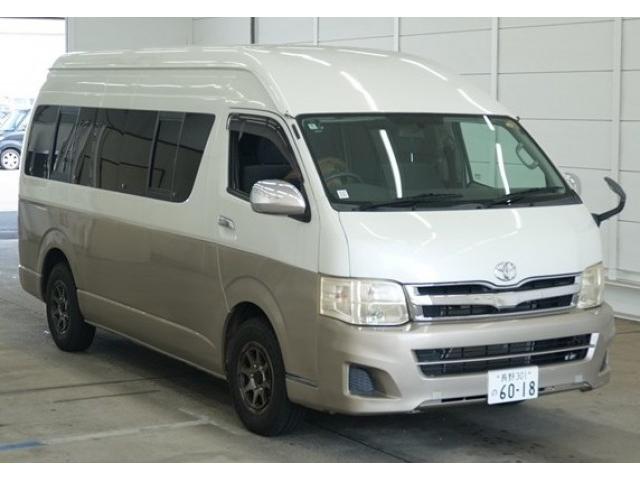 2013 Toyota Hiace Wagon Grand Cabin