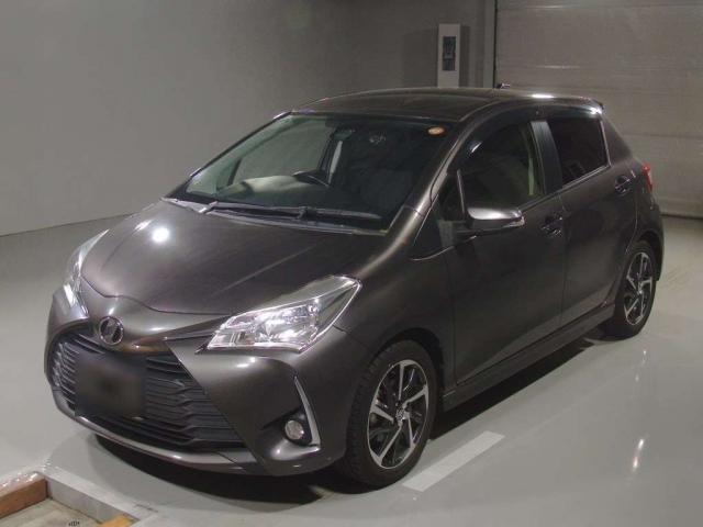 2017 Toyota Vitz 5D U Sporty Package