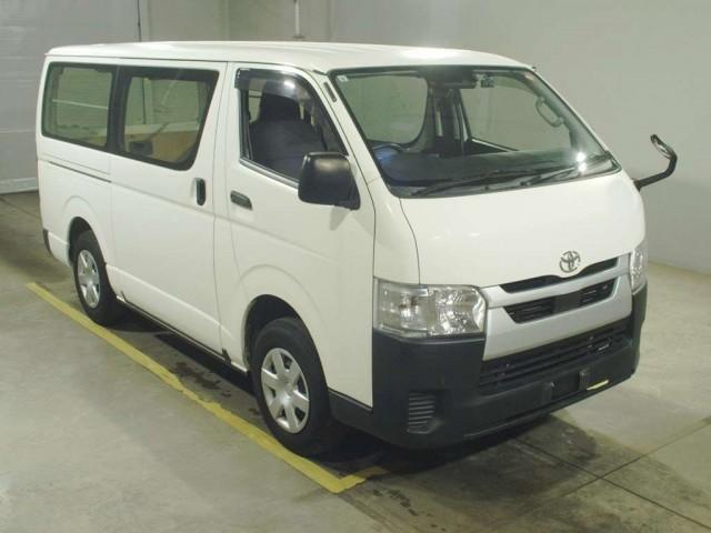 2020 Toyota Hiace Van DX 4WD