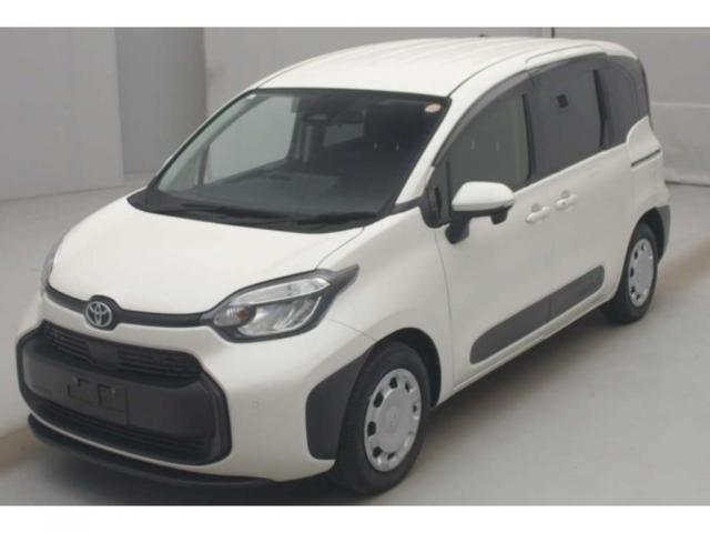 2023 Toyota Sienta Hybrid Hybrid X