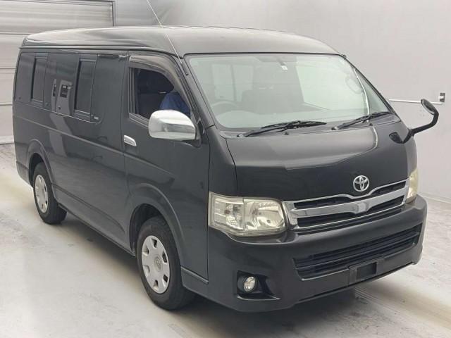 2012 Toyota Hiace Wagon GL 4WD