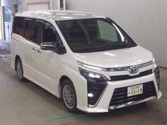 2021 Toyota Voxy Hybrid Hybrid ZS Kirameki?