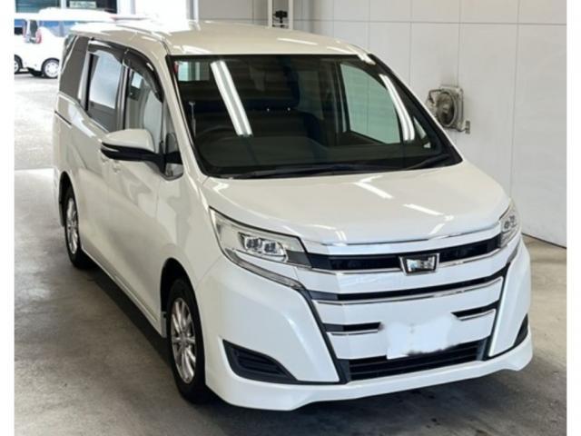 2018 Toyota Noah X