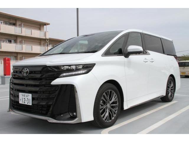 2025 Toyota Vellfire Hybrid Z Premia