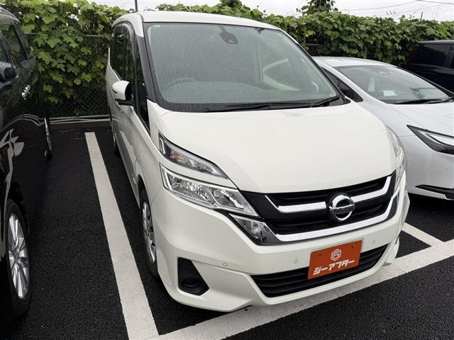 2017 Nissan Serena 2.0 X V Selection