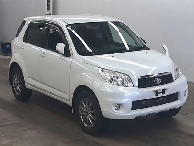 2013 Toyota Rush G 4WD
