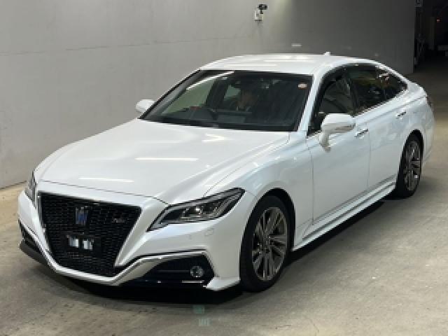 2021 Toyota Crown Hybrid RS Advance