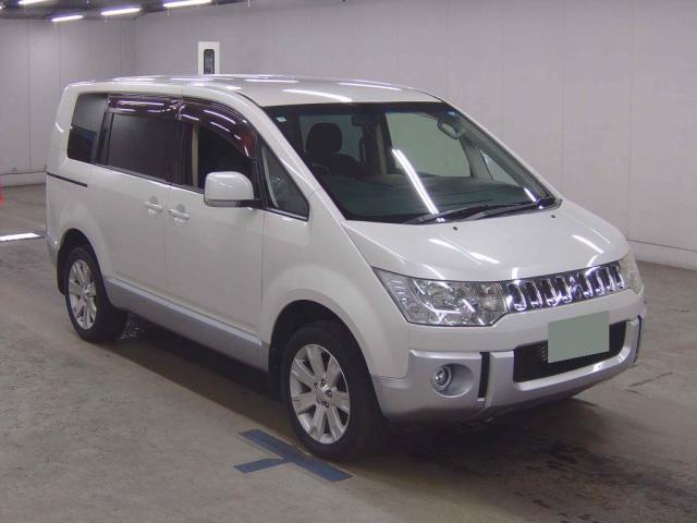 2013 Mitsubishi Delica D5 G Power Package