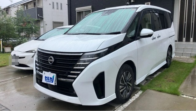 2023 Nissan Serena e-POWER e-POWER Highway Star V