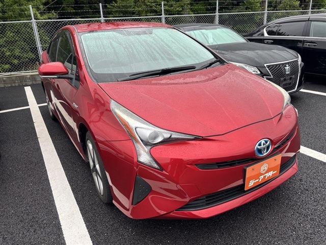 2016 Toyota Prius 1.8S Touring Cele 4WD