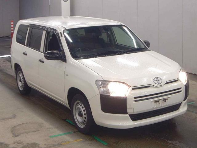 2021 Toyota Probox Van DX Comfort 4WD