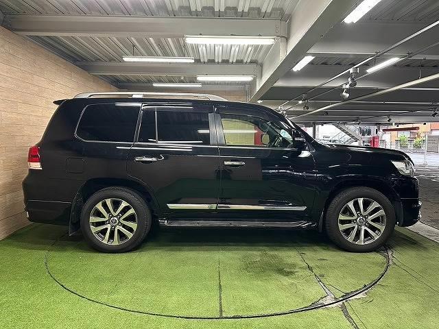 2017 Toyota LandCruiser ZX | MORITRADING