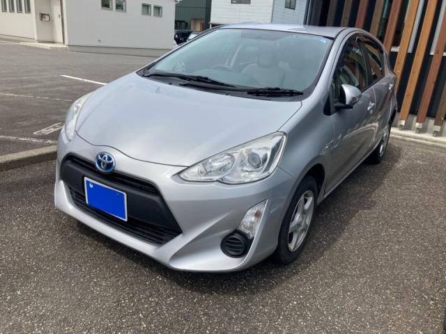 2015 Toyota Aqua L