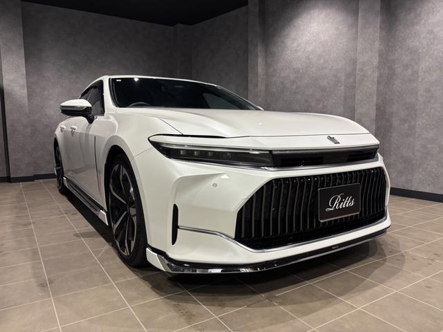 2025 Toyota Crown Hybrid Z