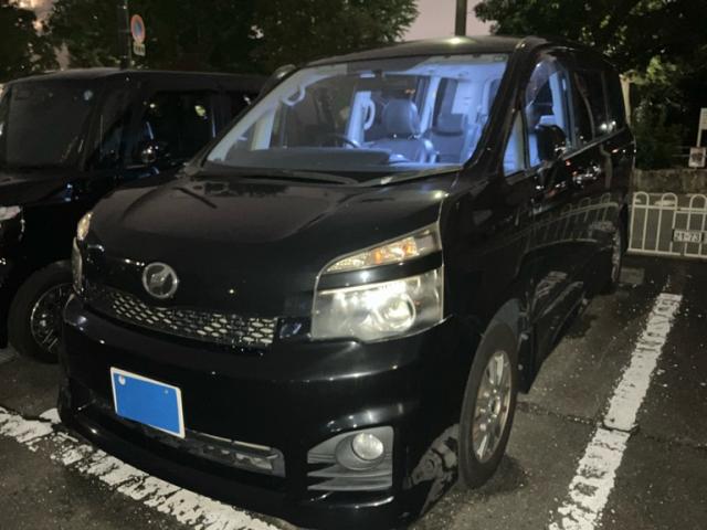 2011 Toyota Voxy ZS