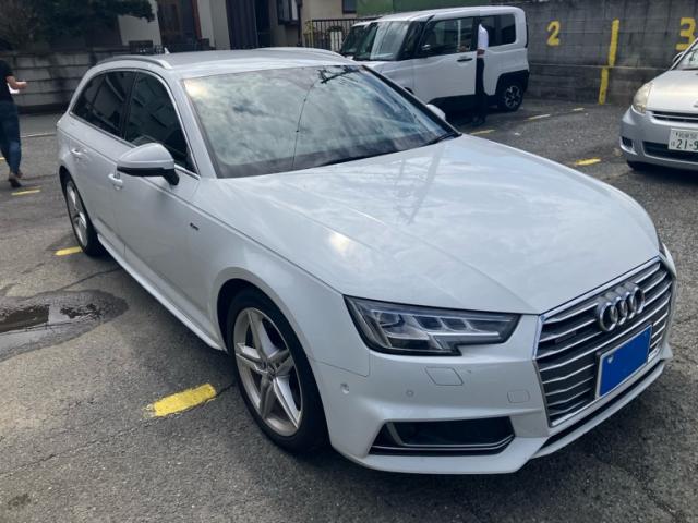 2017 Audi A4 Avant Avant 2.0TFSI quattro S line Package