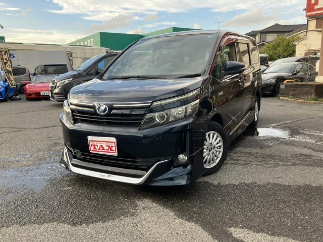 2014 Toyota Voxy Hybrid Hybrid V