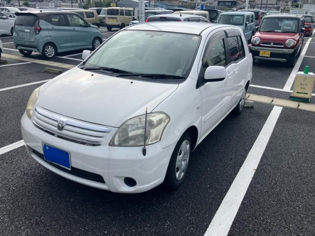 2005 Toyota Raum G Package