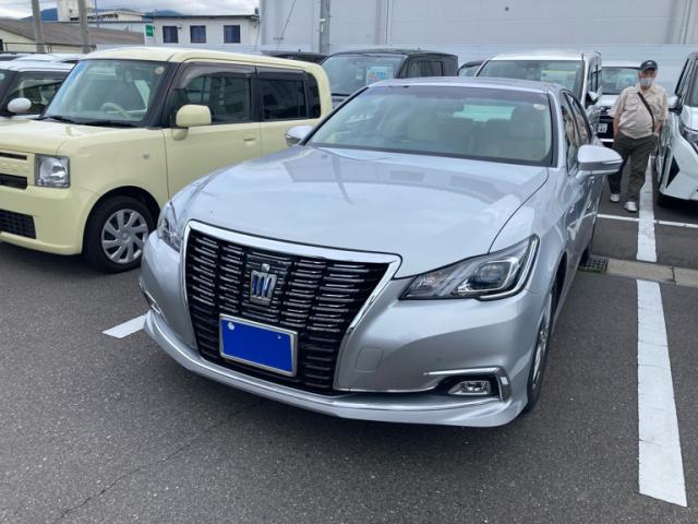 2016 Toyota Crown Hybrid Hybrid Royal Saloon