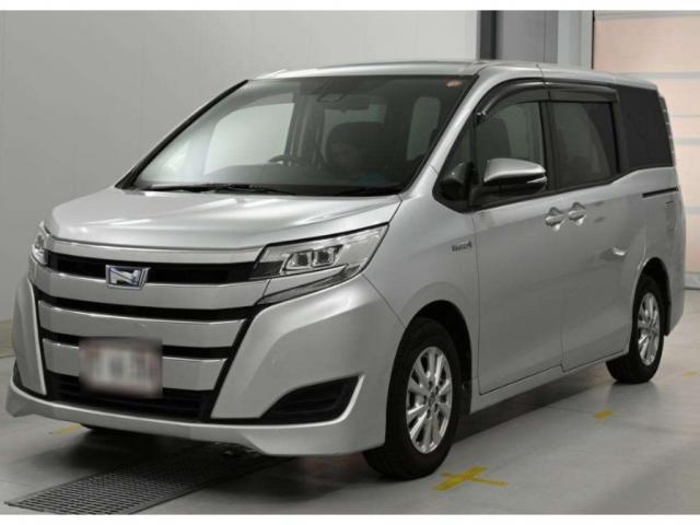 2019 Toyota NOAH Hybrid X