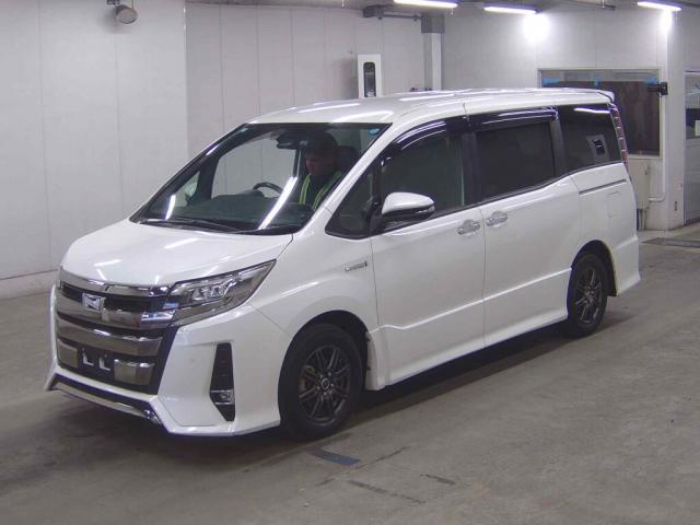 2019 Toyota Noah Hybrid Special Edition Hybrid Si Double Bee?
